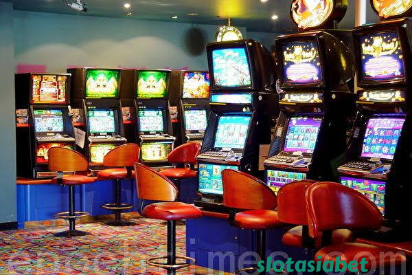 77slot slide 1